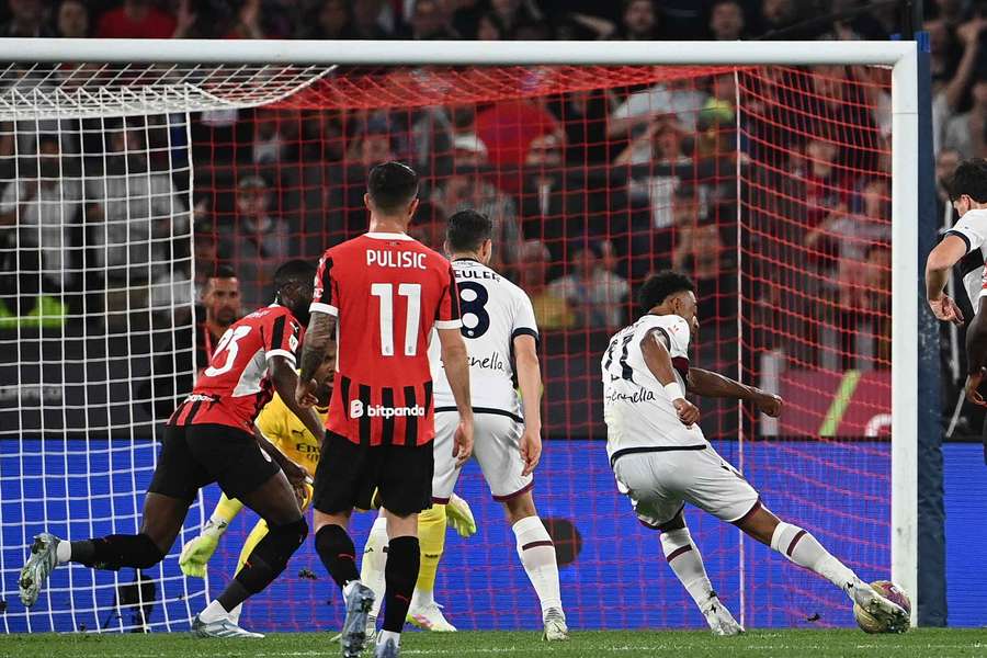 Dan Ndoye a offert le but du titre à Bologne