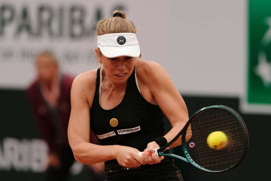 Magdalena Fręch postawiła się Kasatkinie, ale pożegnała się z French Open 