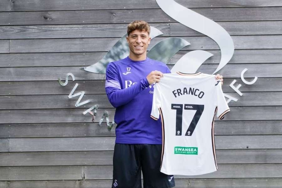 Gonçalo Franco trocou o Moreirense pelo Swansea