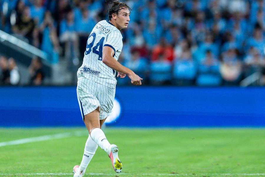 Pio Esposito durante l'amichevole contro il City