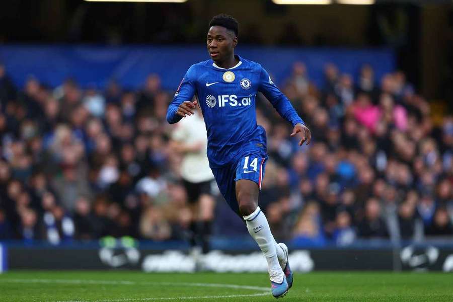 Dário Essugo cumpre a segunda época no Chelsea Dário Essugo cumpre a segunda época no Chelsea