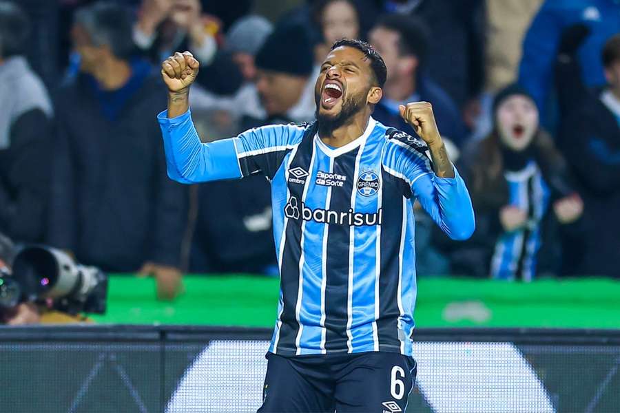 Reinaldo trocou Grêmio por Mirassol em 2025 Reinaldo trocou Grêmio por Mirassol em 2025