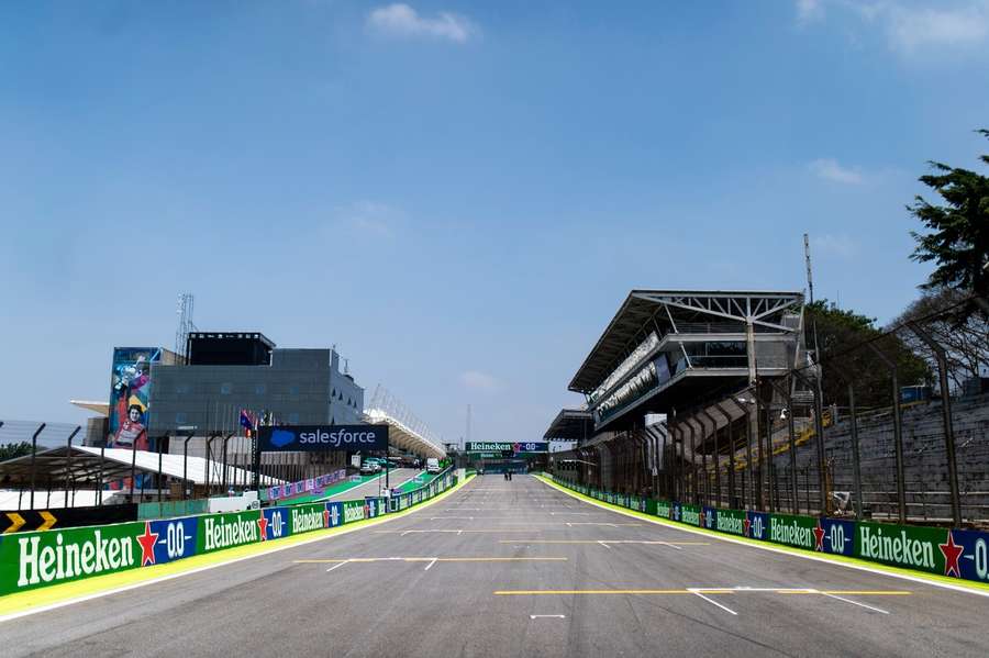 La recta principal de Interlagos es muy conocida por los aficionados a la F1.