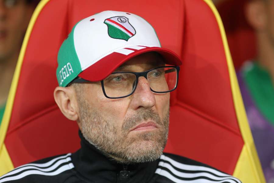 Trener Legii Warszawa Marek Papszun podczas meczu 9. kolejki Ekstraklasy z Jagiellonią Białystok.