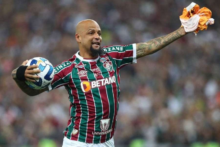 Felipe Melo foi substituído no segundo tempo