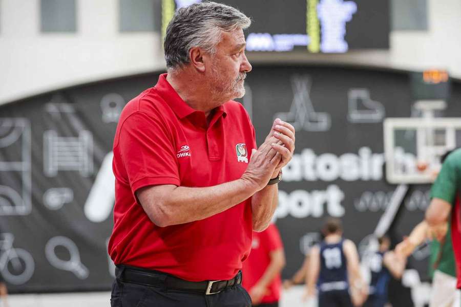 Mário Gomes divulgou a convocatória para jogos decisivos Mário Gomes divulgou a convocatória para jogos decisivos