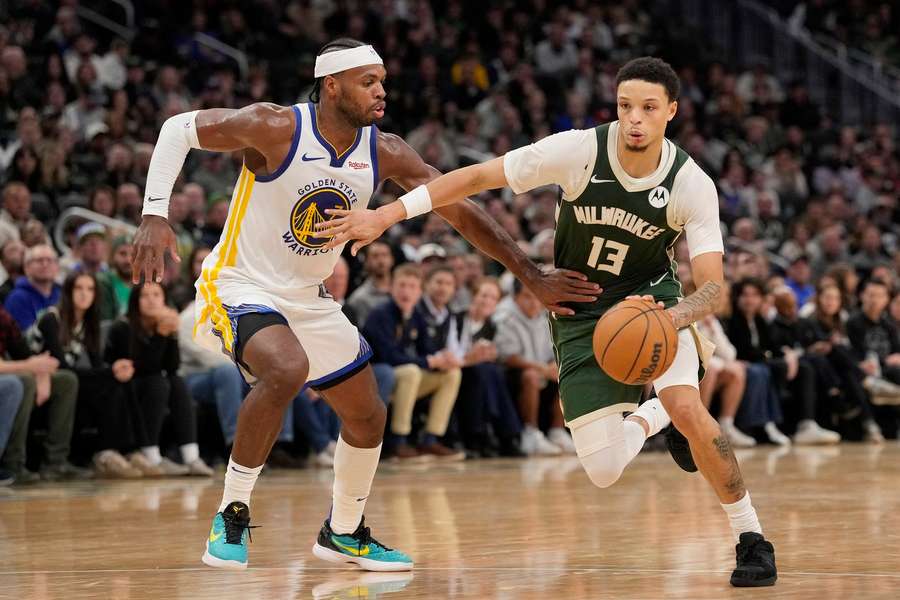 Rollins vyprodukoval 32 bodov. Rollins vyprodukoval 32 bodov.