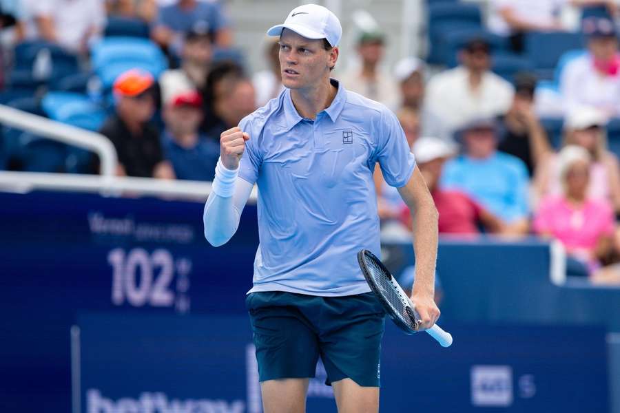 Tennis Tracker: 