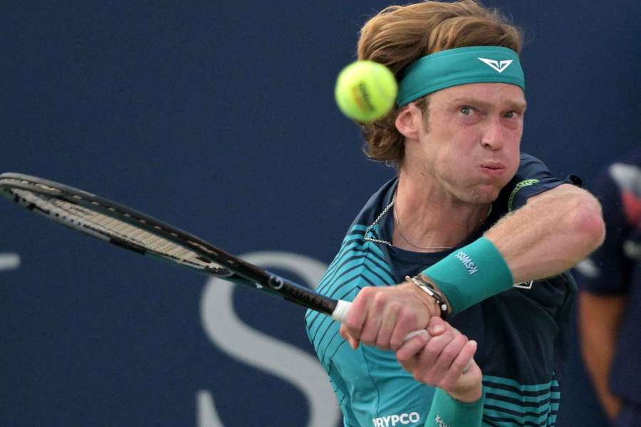 Andrey Rublev foi eliminado Andrey Rublev foi eliminado