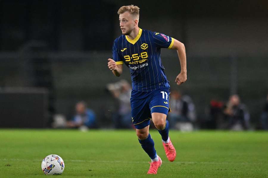 Tengstedt em destaque ao serviço do Hellas Verona