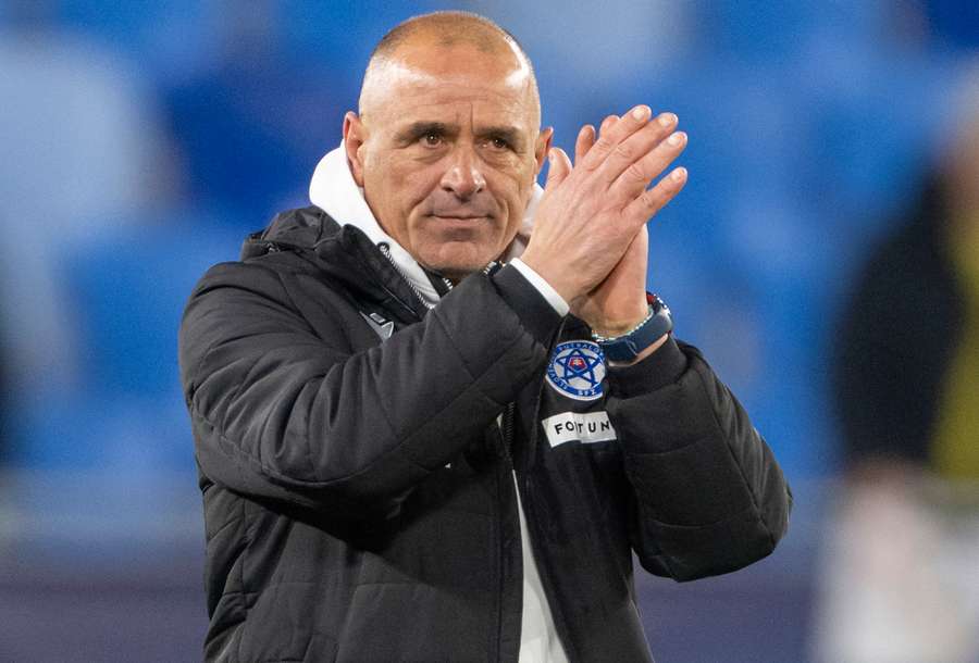 Zažil Calzona svoj posledný duel na lavičke Slovenska?