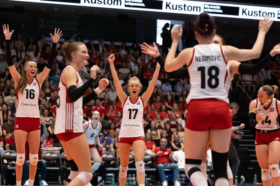 ÖVV-Damen bejubeln den ersten EM-Punkt