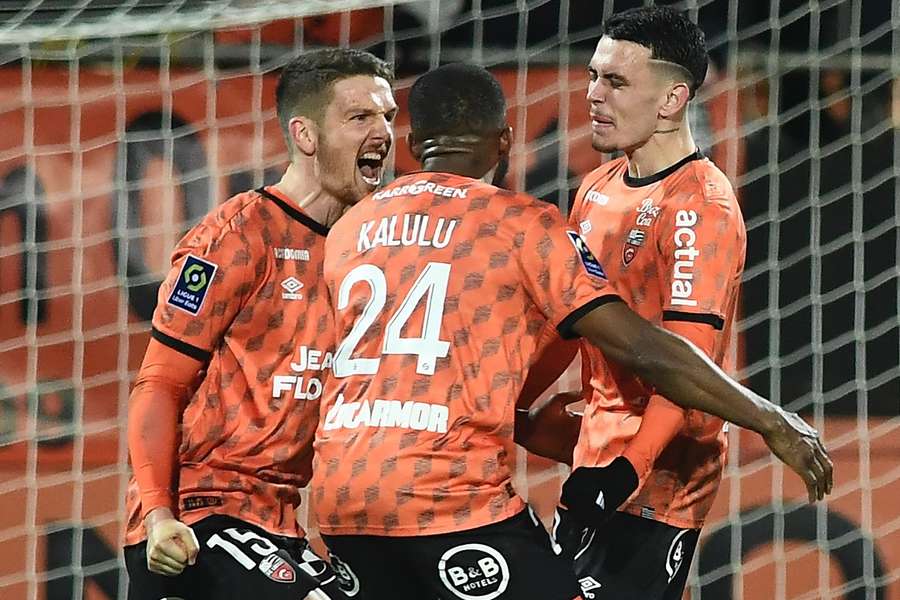 Le Recap'  L1 (20e journée): Marseille immobilisé, Lorient en démonstration et Lens freiné par Troyes