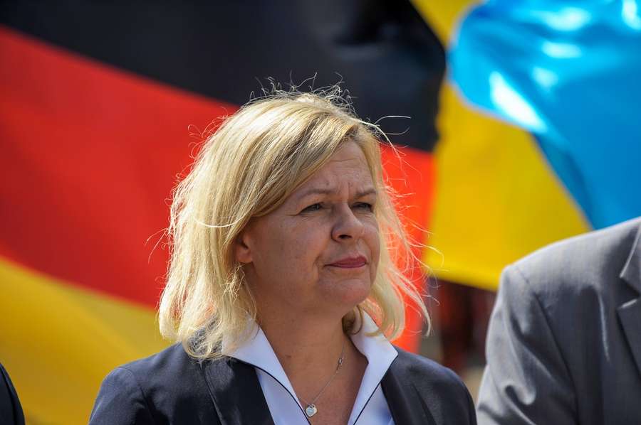 Ministra Nancy Faeser lembrou solidariedade mostrada pela Alemanha