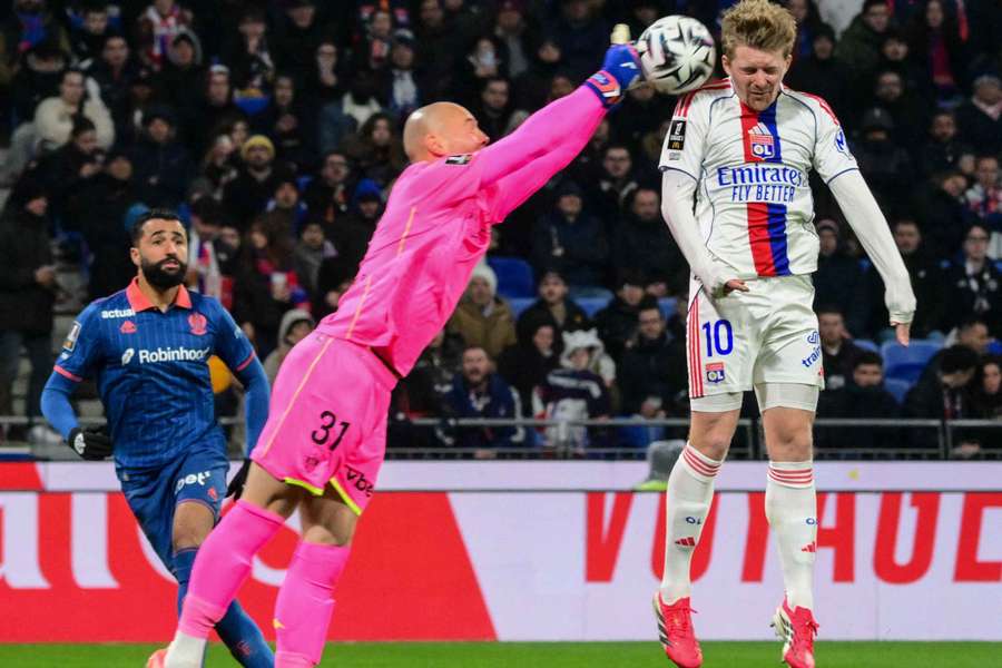 El Lyon suma tres puntos más