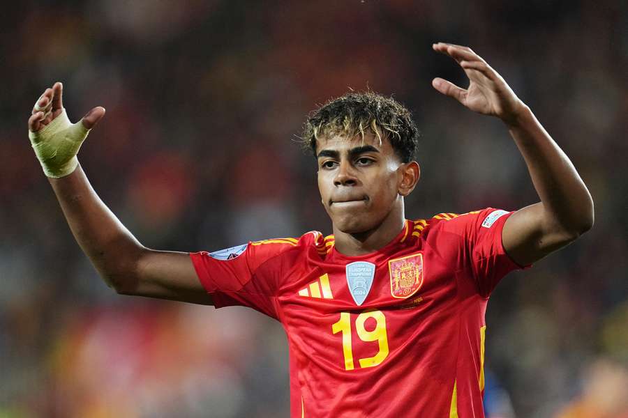 La victoria de España en la Nations League demuestra que Yamal sigue  madurando | Flashscore.es