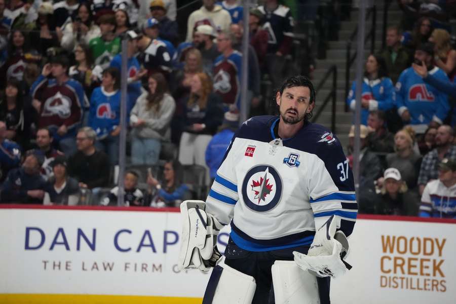 Winnipeg Jets goalie Connor Hellebuyck Winnipeg Jets goalie Connor Hellebuyck