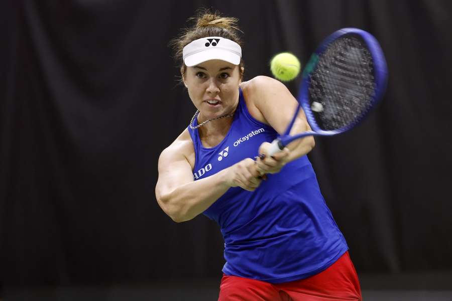 Češi v akci, sobota 11. 4. Češky hrají o finálový turnaj BJKC, Knutsonová a Šalková v kvalifikaci