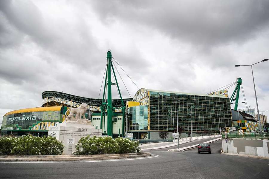 Sócios do Sporting reúnem-se em AG no Edifício Multidesportivo Sócios do Sporting reúnem-se em AG no Edifício Multidesportivo