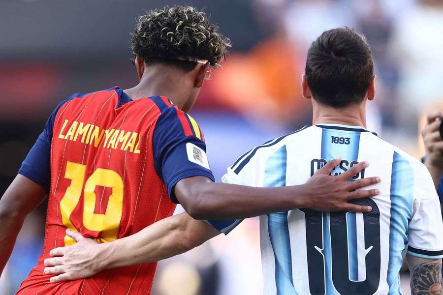 Lamine Yamal e Lionel Messi na final do Campeonato do Mundo Lamine Yamal e Lionel Messi na final do Campeonato do Mundo