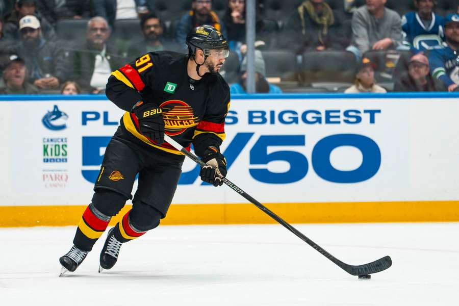 Kane dal v sezoně 11 gólů.