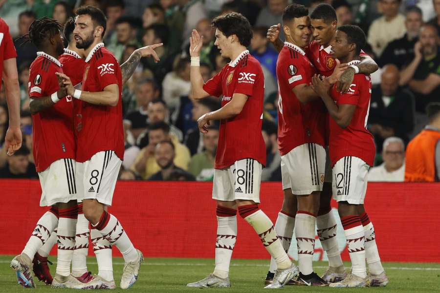 Manchester United wint weer van Betis is en kwartfinalist