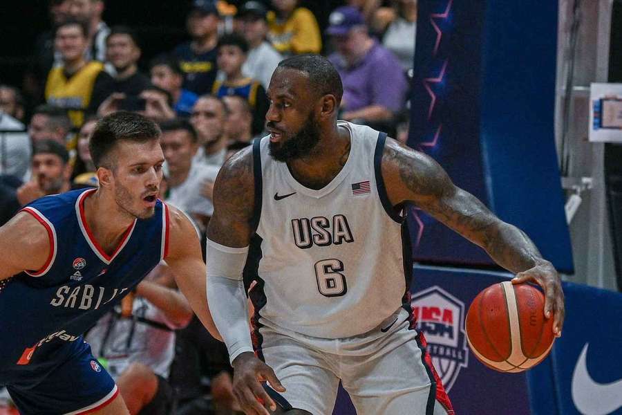 LeBron James führt die USA zu den Olympischen Spielen in Paris.