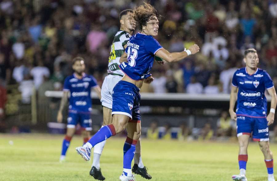 David Luiz iniciou sua trajetória no Fortaleza David Luiz iniciou sua trajetória no Fortaleza