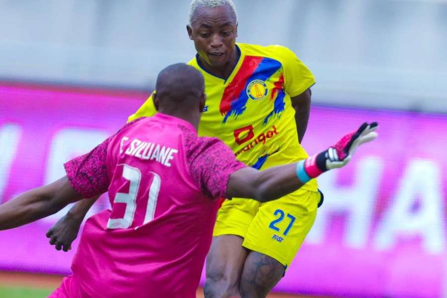 Petro de Luanda venceu com dois golos de Kinito