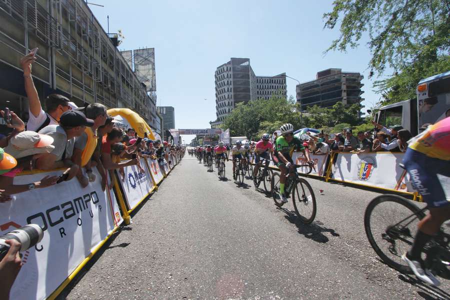Alcanzado el ecuador de la Vuelta al Táchira.