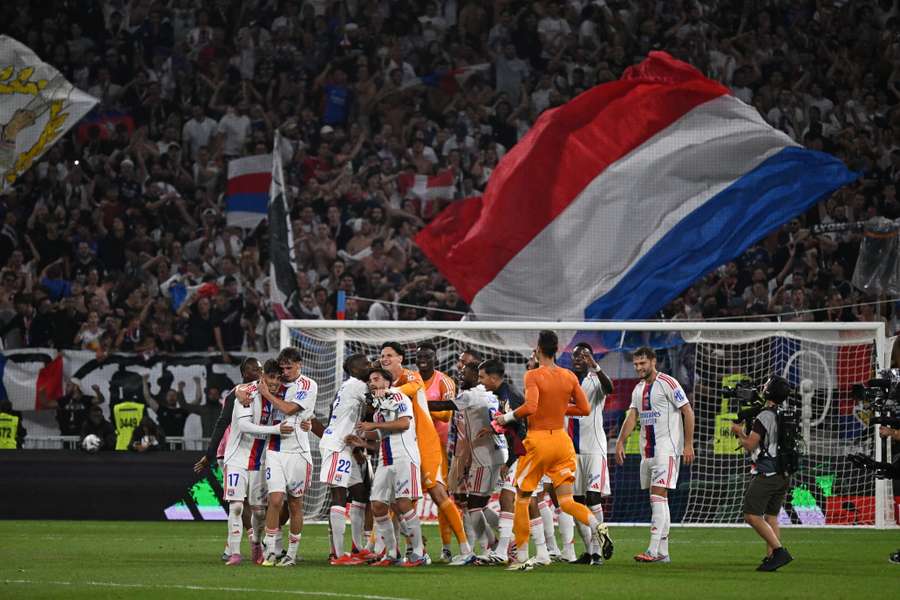 Les Lyonnais dimanche soir.