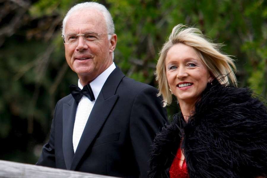 Heidi met Franz Beckenbauer op de foto