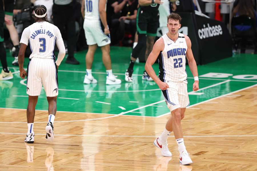 Franz Wagner (r.) soll die Magic als einer von drei Stars führen. Franz Wagner (r.) soll die Magic als einer von drei Stars führen.