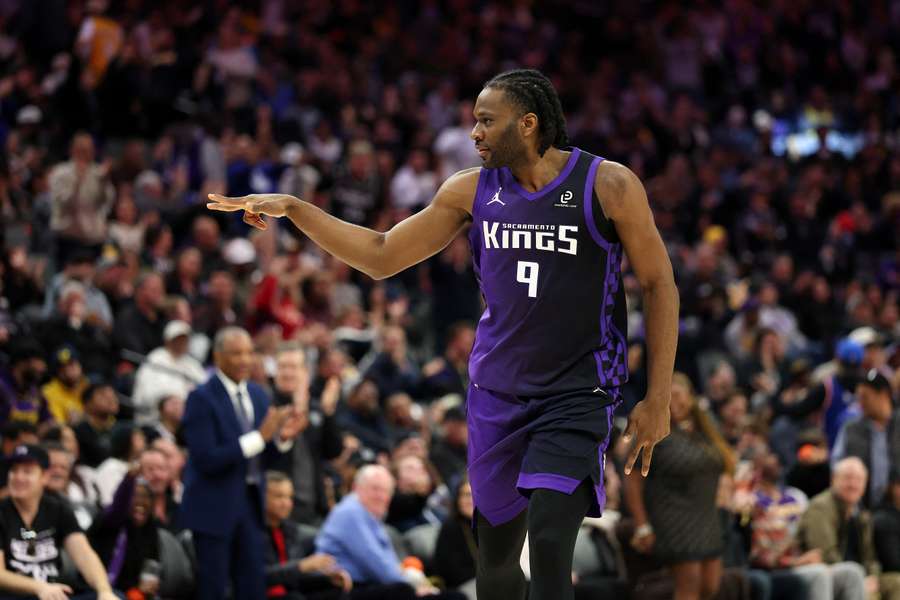 Les Kings ont battu les Lakers. Les Kings ont battu les Lakers.