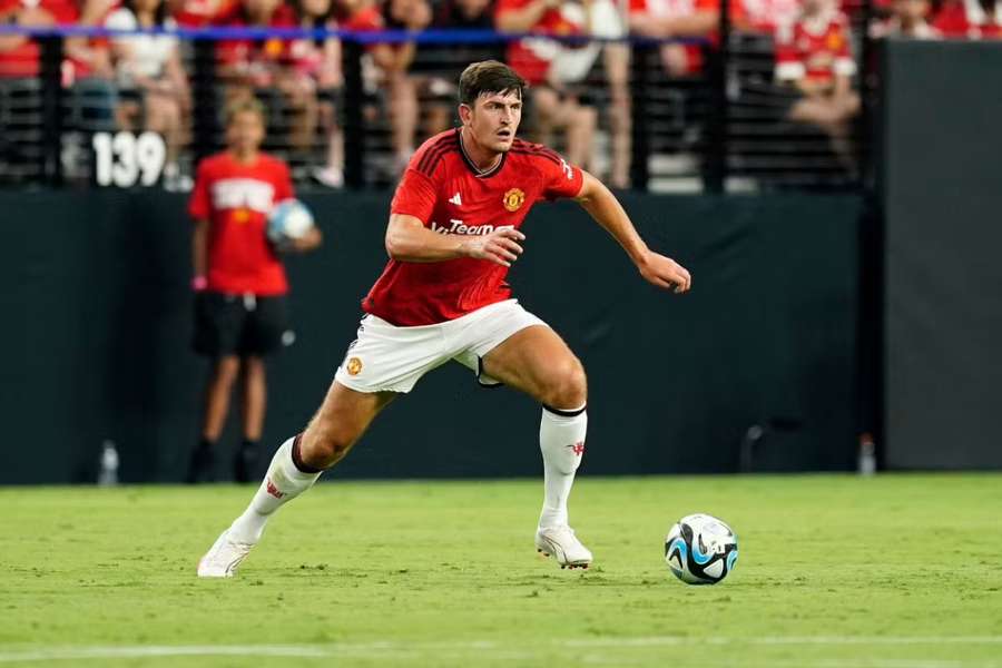 Harry Maguire zostaje w Manchesterze United.