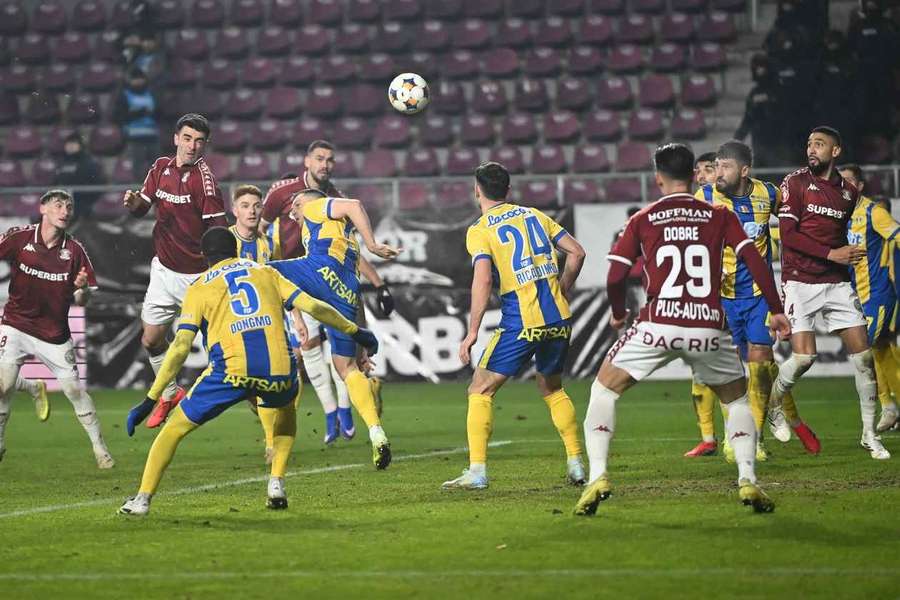 Ricardo Sousa, înaintea derby-ului Petrolul - Rapid: ”De ce trebuie să jucăm la nici 72 de ore?”