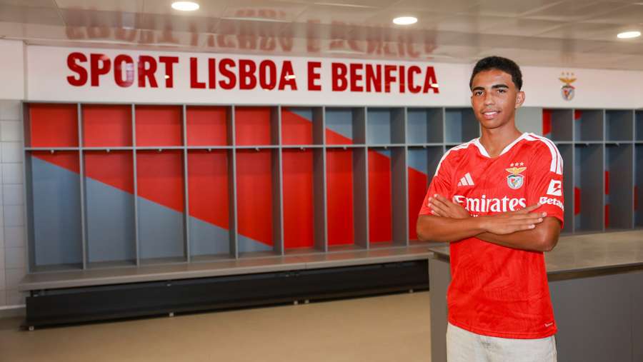Deivid Vieira no Benfica Campus Deivid Vieira no Benfica Campus