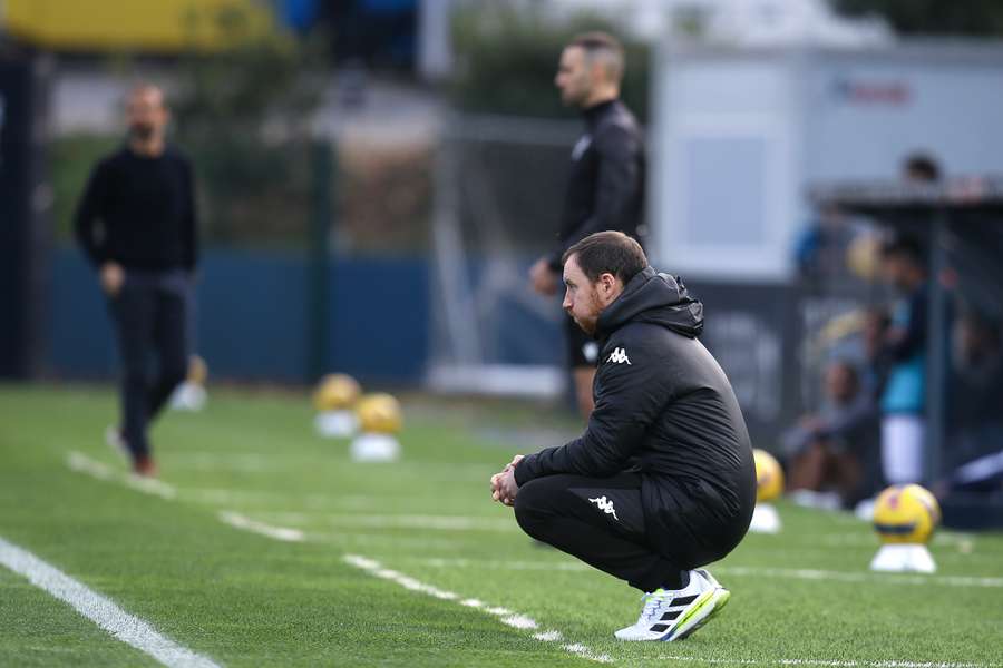 Ian Cathro em maus lençóis Ian Cathro em maus lençóis