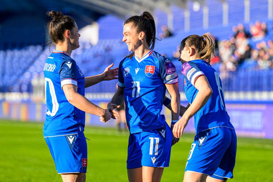 Slovenky doma porazili súperky z Lotyšska.