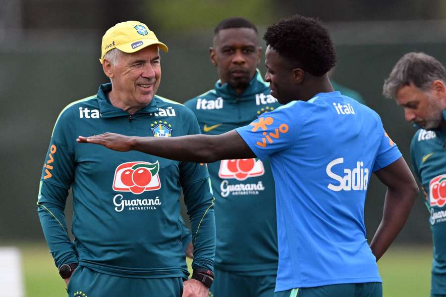 Seleção Brasileira voltará aos trabalhos depois de queda precoce nas oitavas da Copa deste ano Seleção Brasileira voltará aos trabalhos depois de queda precoce nas oitavas da Copa deste ano