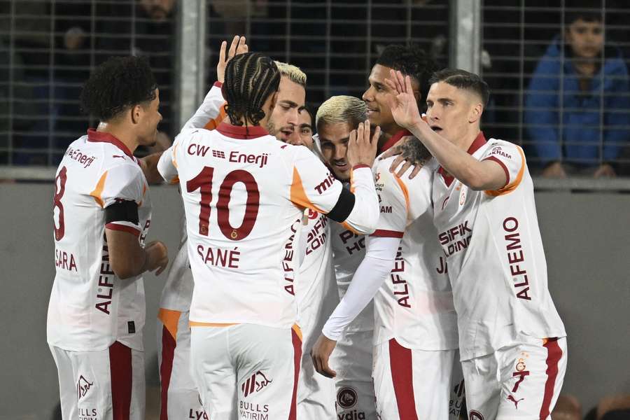 Tydzień z tureckiej Super Lig: Galatasaray wykorzystuje wpadkę Fenerbahce przed derbami