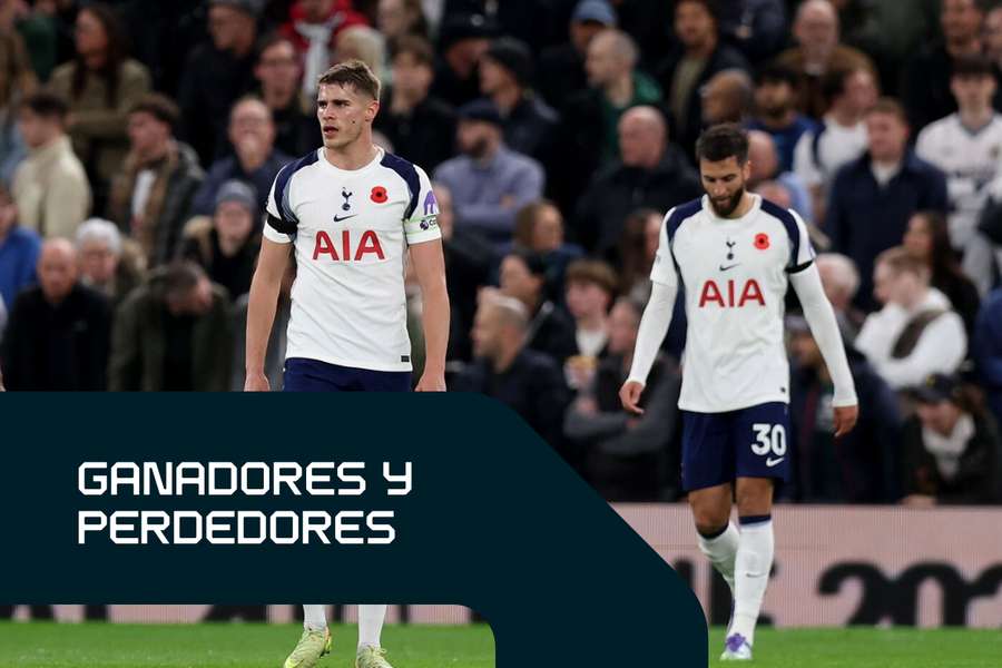 Micky van de Ven durante la derrota del Tottenham en la Premier League ante el Chelsea