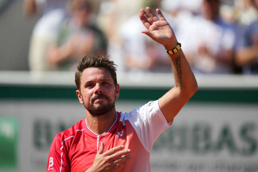 Wawrinka, były mistrz French Open, po raz ostatni zagrał w Paryżu. Pożegnanie Szwajcara Wawrinka, były mistrz French Open, po raz ostatni zagrał w Paryżu. Pożegnanie Szwajcara