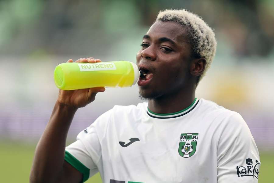 Karvinský hrdina Emmanuel Ayaosi.