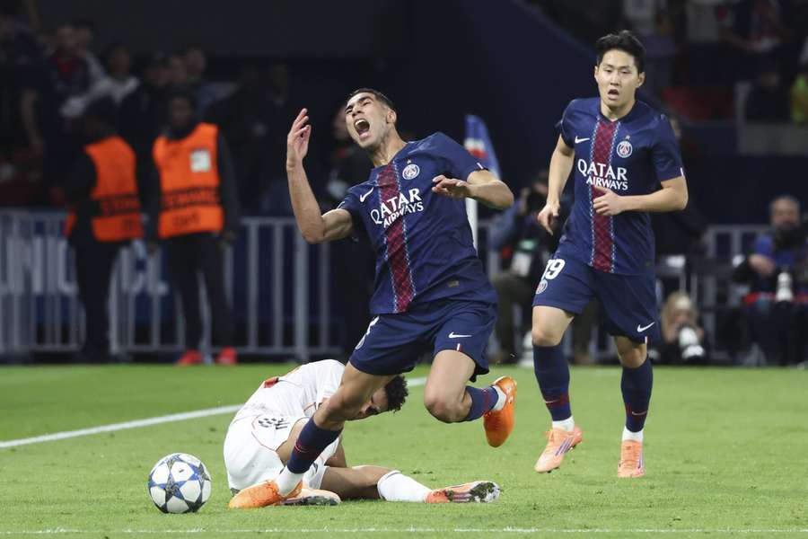 Bayern obronił zwycięstwo w Paryżu, PSG traci punkty i kluczowych zawodników Bayern obronił zwycięstwo w Paryżu, PSG traci punkty i kluczowych zawodników