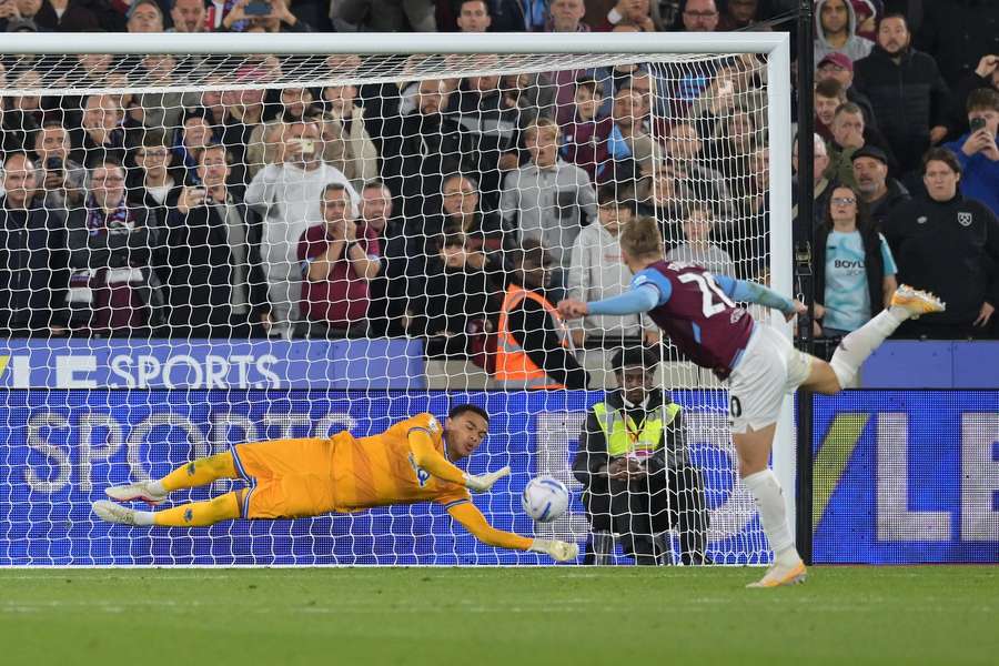 Charles saves Bowen's penalty Charles saves Bowen's penalty