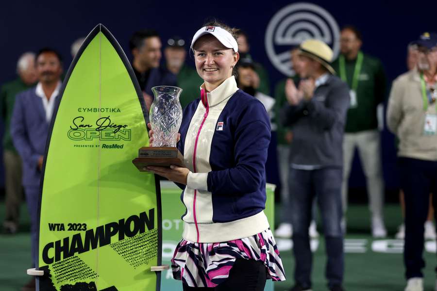 Tenis Flash: Krejcikova z tytułem w San Diego, Krueger najlepsza w Osace