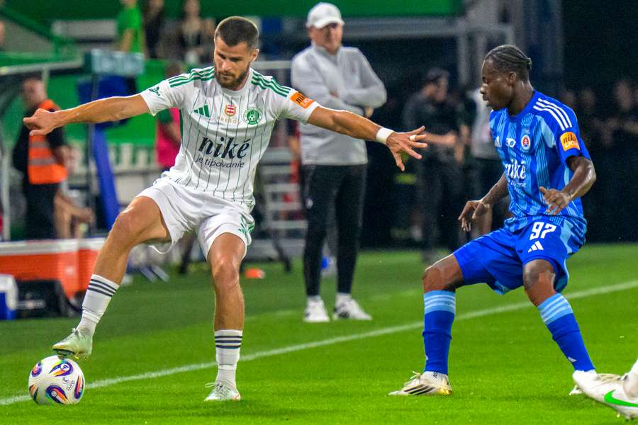 Regáli (vľavo) je momentálne spokojný s výsledkami Prešova.