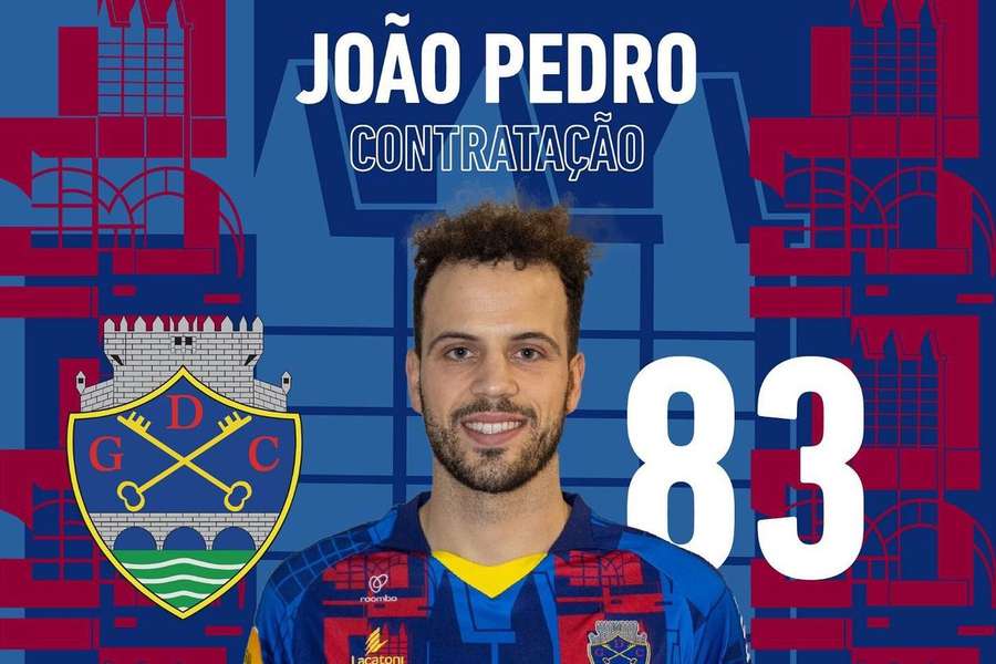 João Pedro vai envergar a camisola 83 no Chaves