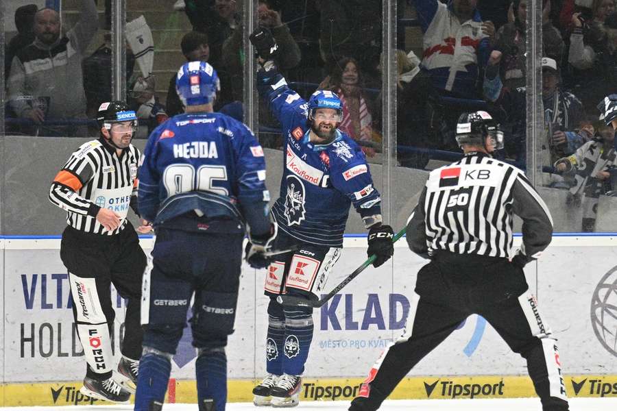 Radek Smoleňák zatím nevyšel s Rytíři bodově naprázdno.